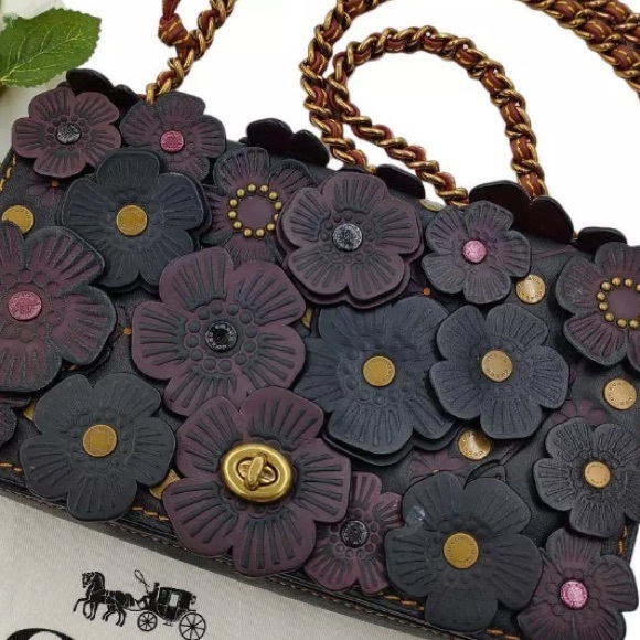 ISO A MATCHING COACH TEA ROSE SHOULDER STRAP TO match THIS TEA ROSE DINKY BAG - Picture 10 of 14